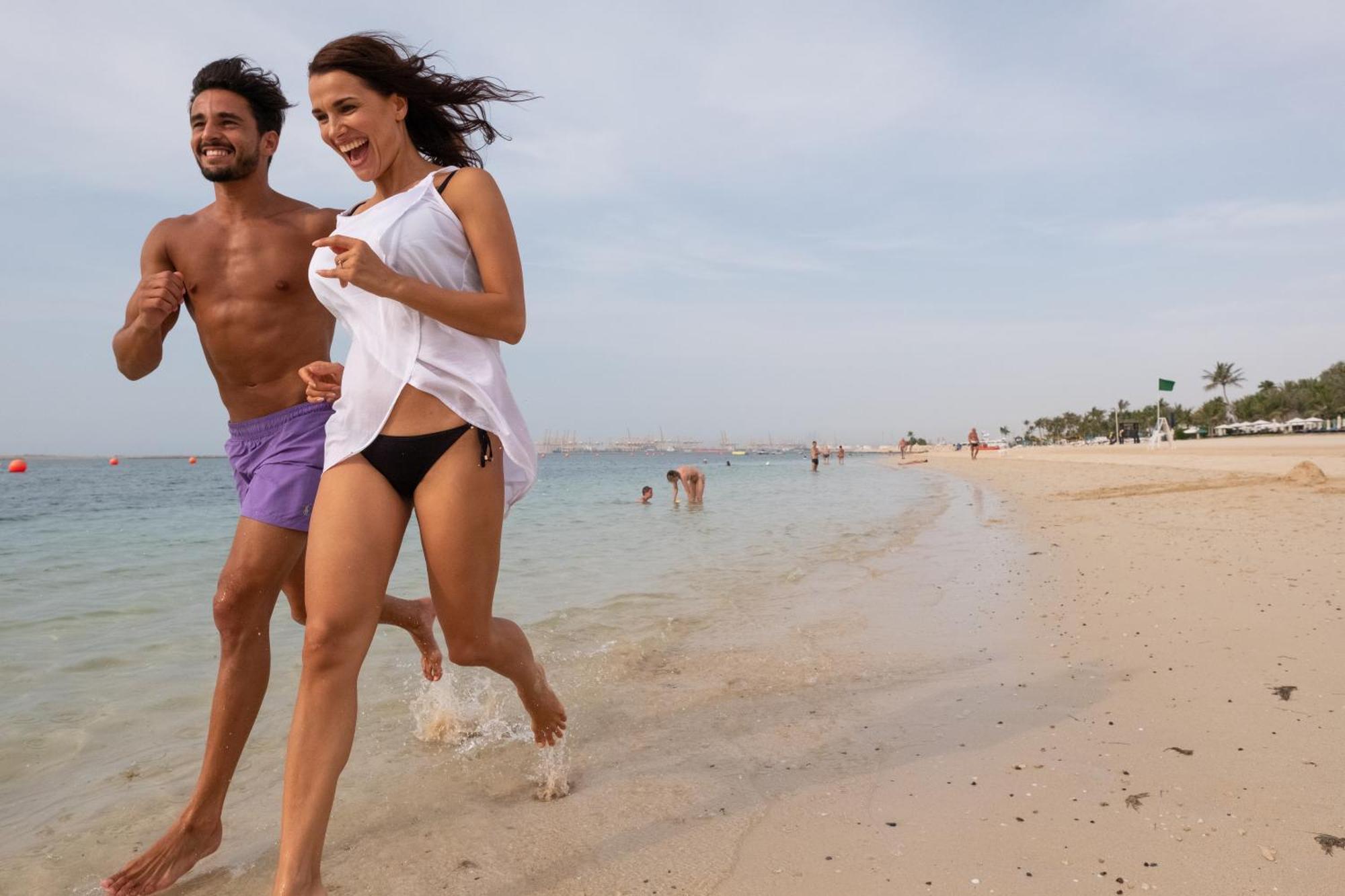 جيه ايه ذا ريزورت - فندق جيه ايه ليك فيو دبي المظهر الخارجي الصورة Beach at Jumeirah Beach Hotel
